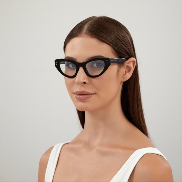 New Authentic Gucci Clear Photocromatic Cat Eye Ladies Sunglasses GG1083S 001 - Picture 8 of 17